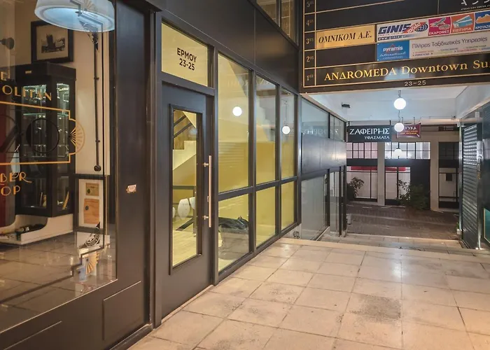 Brand New Ermou Veni Apartment